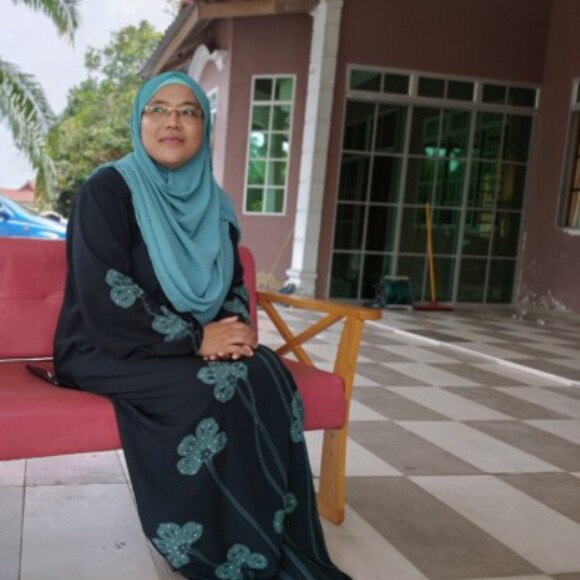 Profile picture of Siti Fatmah Ismail